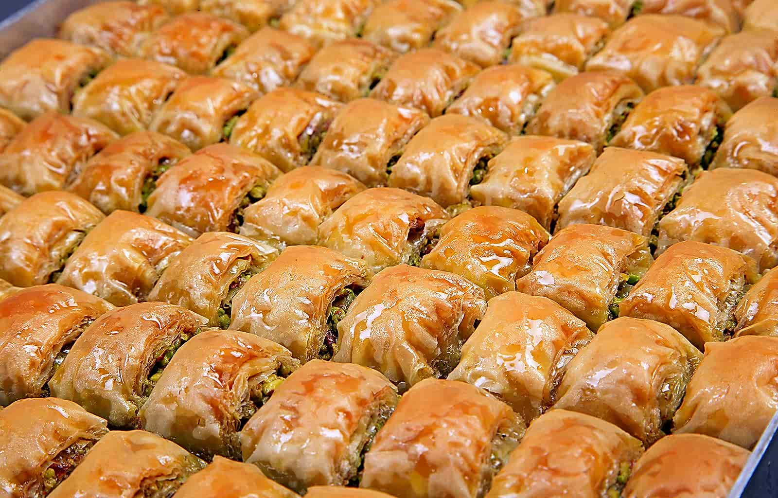Fıstıklı Özel Baklava